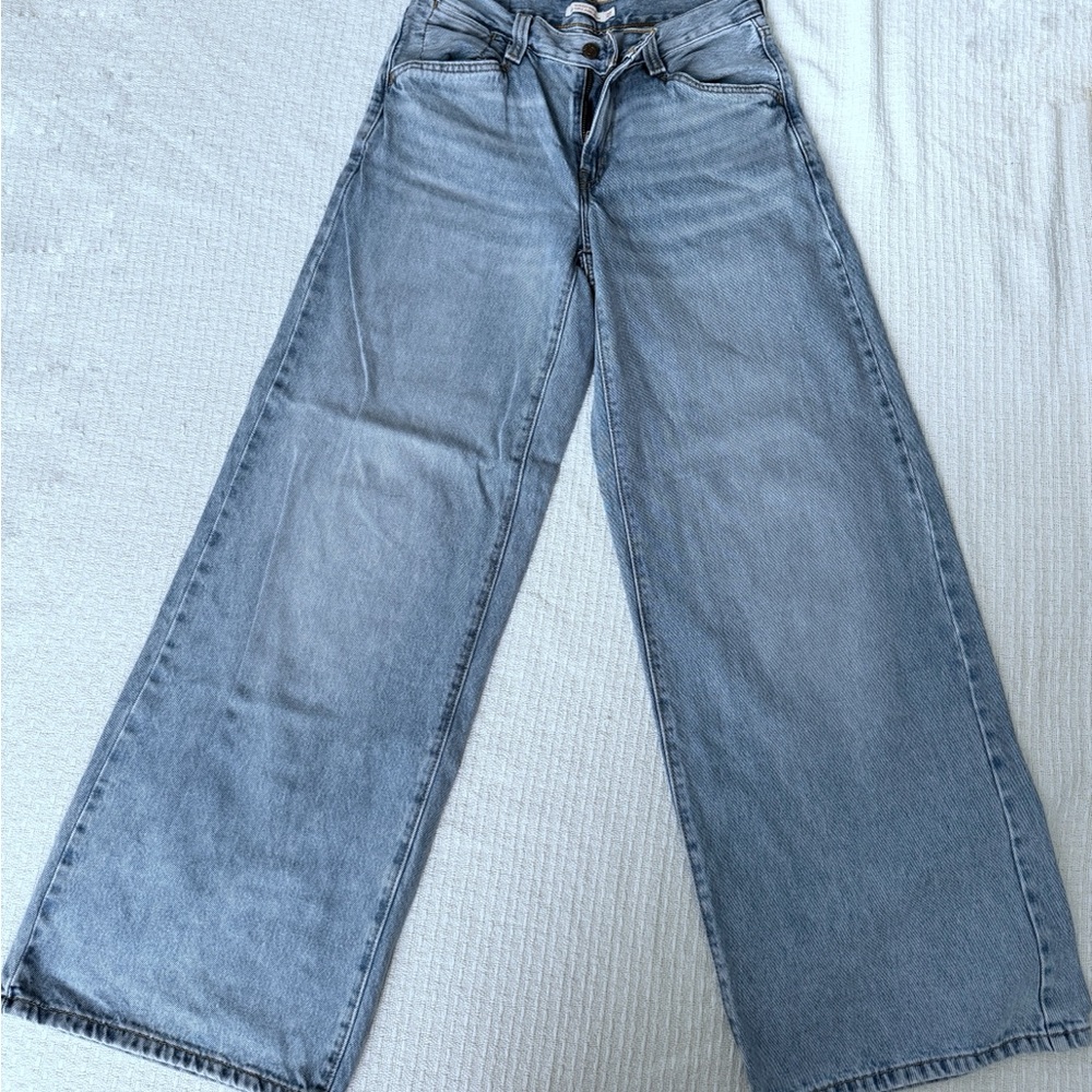 Levi’s Ribcage Wide-Leg Light Blue Jeans
